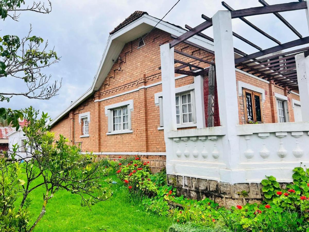 Bed&Breakfast Vanilla Antsirabe Dış mekan fotoğraf